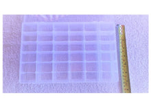 Cargar imagen en el visor de la galería, Caja plástica organizadora 36 compartimientos